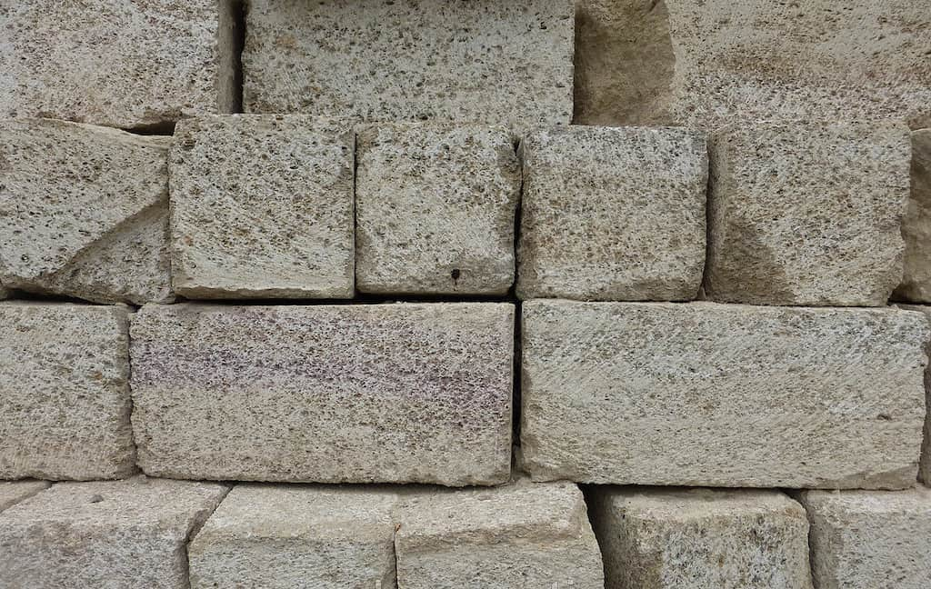  Buy The Best Types of Building Stone at a Cheap Price 