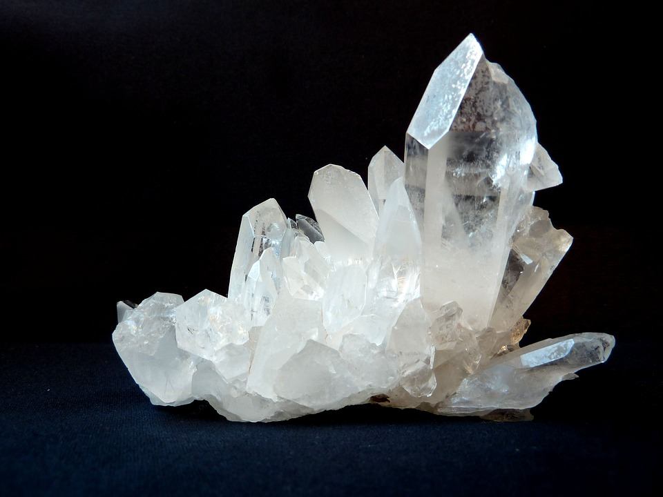  What is White Quartz Crystal Stone + Purchase Price of White Quartz Crystal Stone 