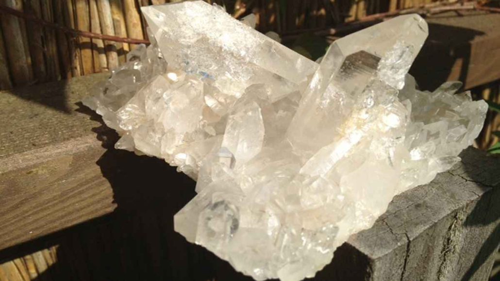  What is White Quartz Crystal Stone + Purchase Price of White Quartz Crystal Stone 