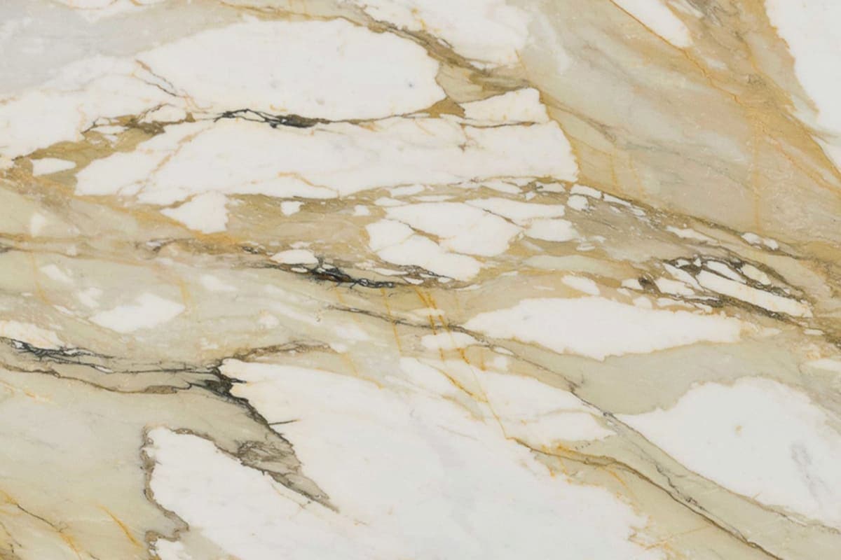  Calacatta Gold Marble Per Slab; Smooth Polished Surface Heat Stain Resistant 