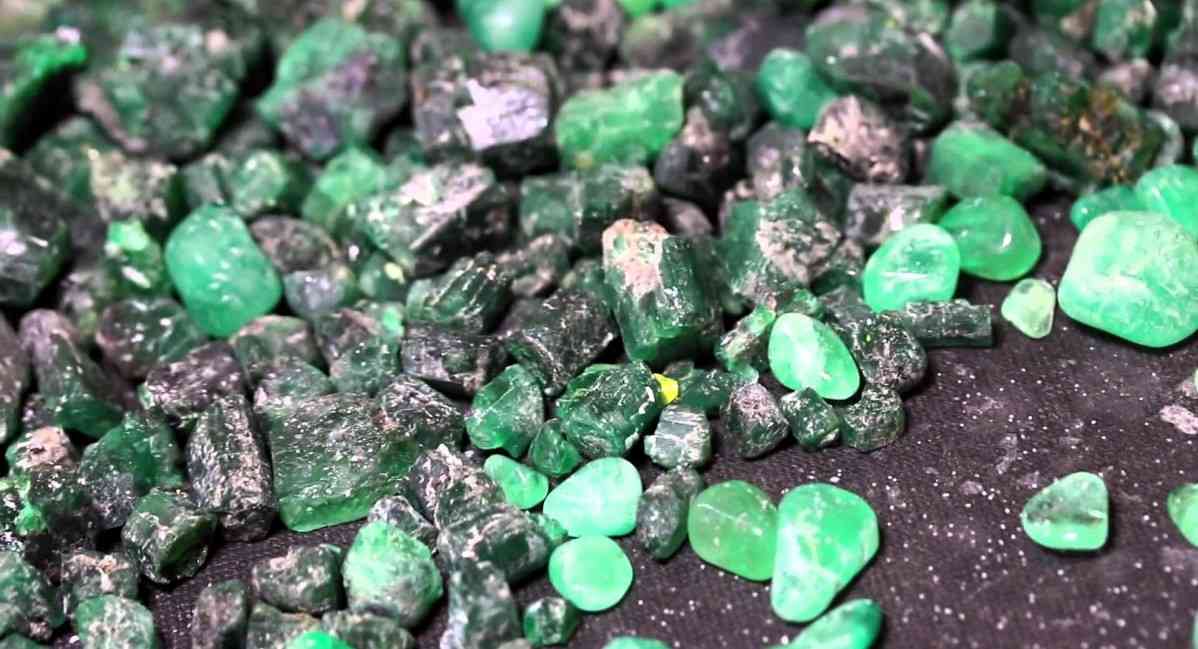  what is emerald stone + purchase price of emerald stone 