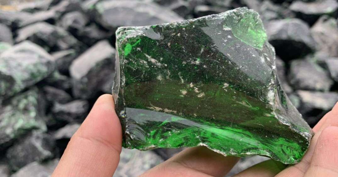  what is emerald stone + purchase price of emerald stone 