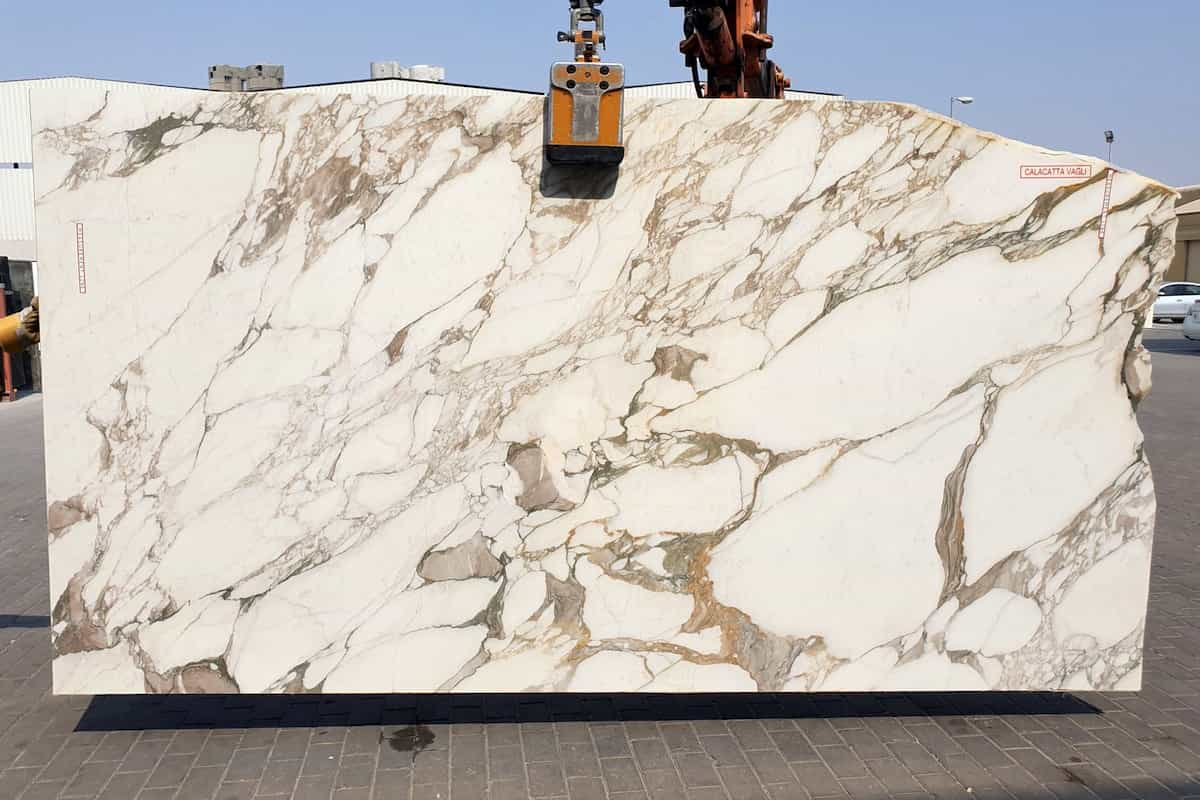  Calacatta Marble in Egypt; Creamy White Color Thick Bold Gray Gold Vein 